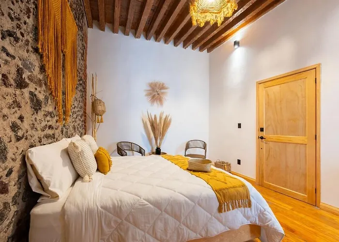 Dh6 In Heart Of Zocalo Cute, Quite And Located Apartamento México DF